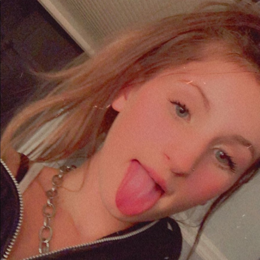 Meet your Posher, Sophia